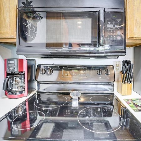 Reed Springs Condo With Furnished Deck And Pool Access Reeds Spring エクステリア 写真