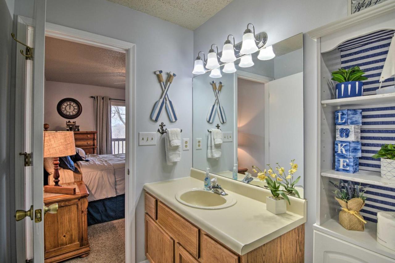 Reed Springs Condo With Furnished Deck And Pool Access Reeds Spring エクステリア 写真