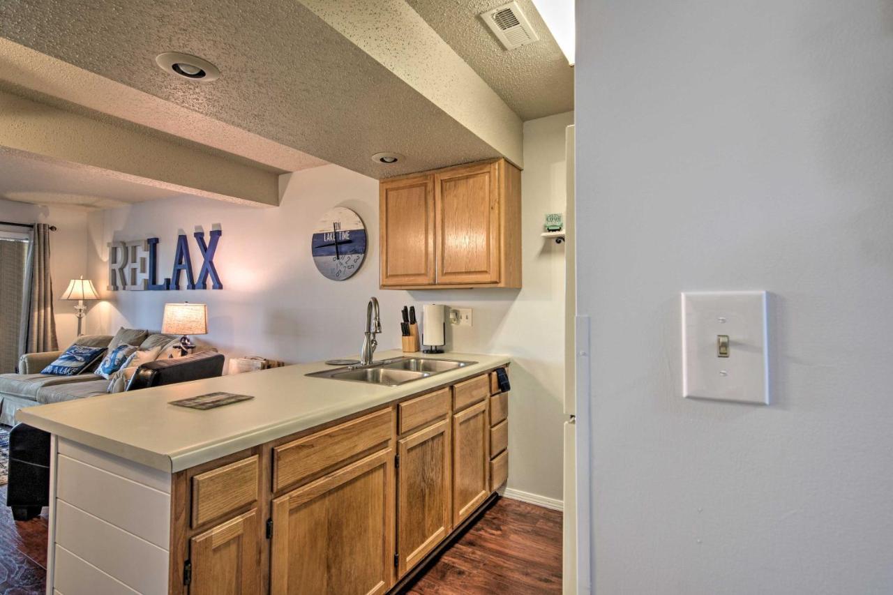 Reed Springs Condo With Furnished Deck And Pool Access Reeds Spring エクステリア 写真