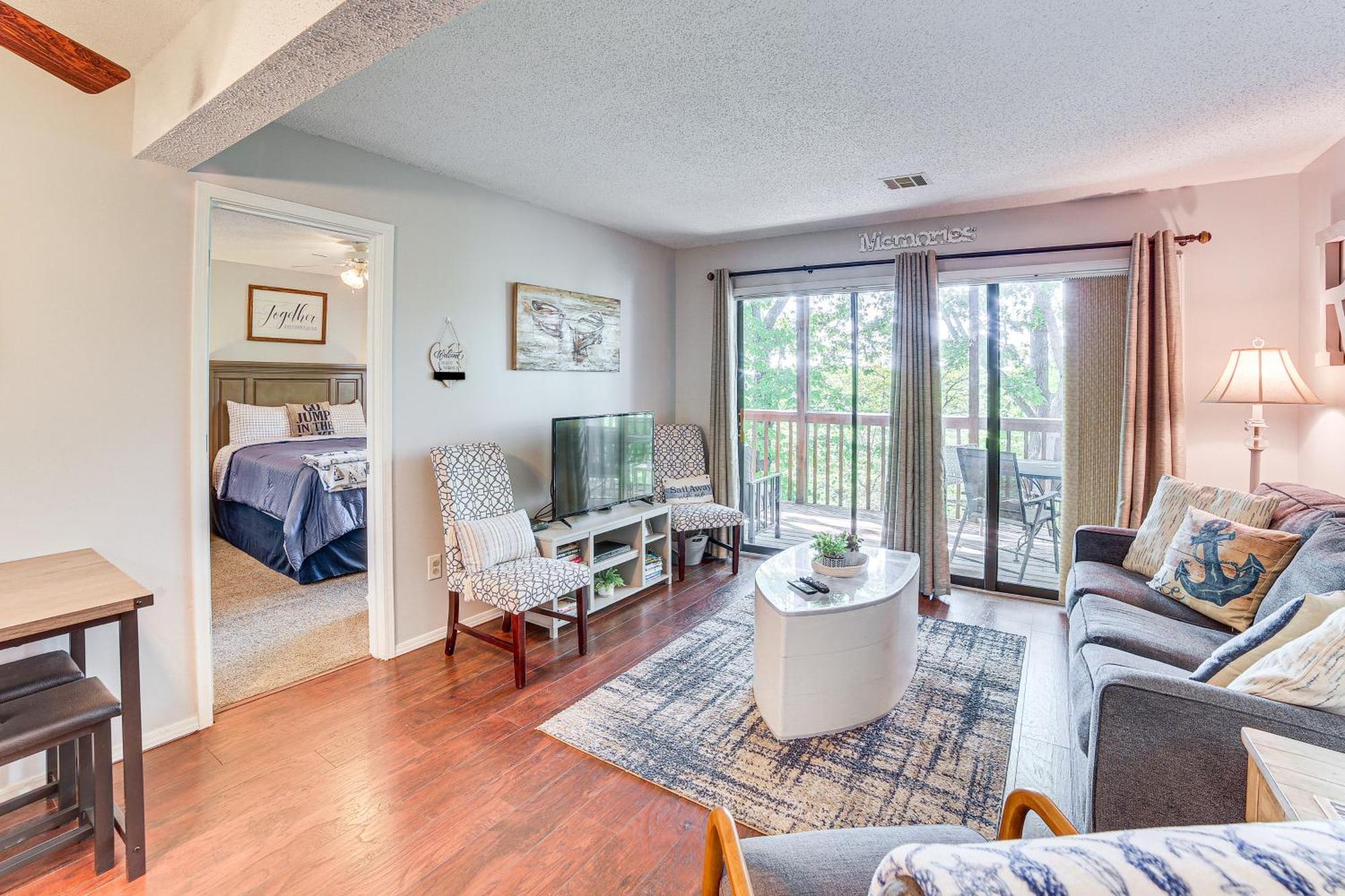 Reed Springs Condo With Furnished Deck And Pool Access Reeds Spring エクステリア 写真