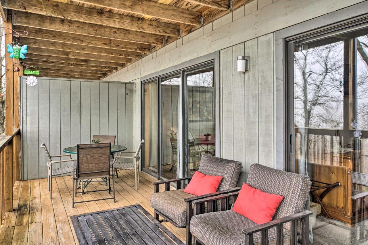 Reed Springs Condo With Furnished Deck And Pool Access Reeds Spring エクステリア 写真